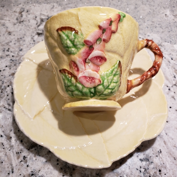 Antique Australian cup and saucer by Carleton ware. - Picture 2 of 6